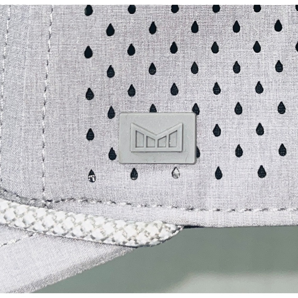 Melin Odyssey Hydro Hat Gray Rope Bulls Icon Snapback Perforated Performance Cap - Picture 3 of 7